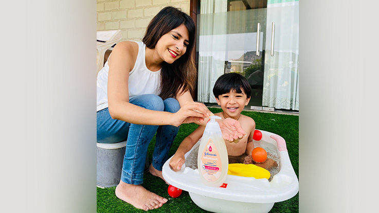 Gently cleanses and leaves newborn skin soft Gently cleanses and leaves newborn skin soft