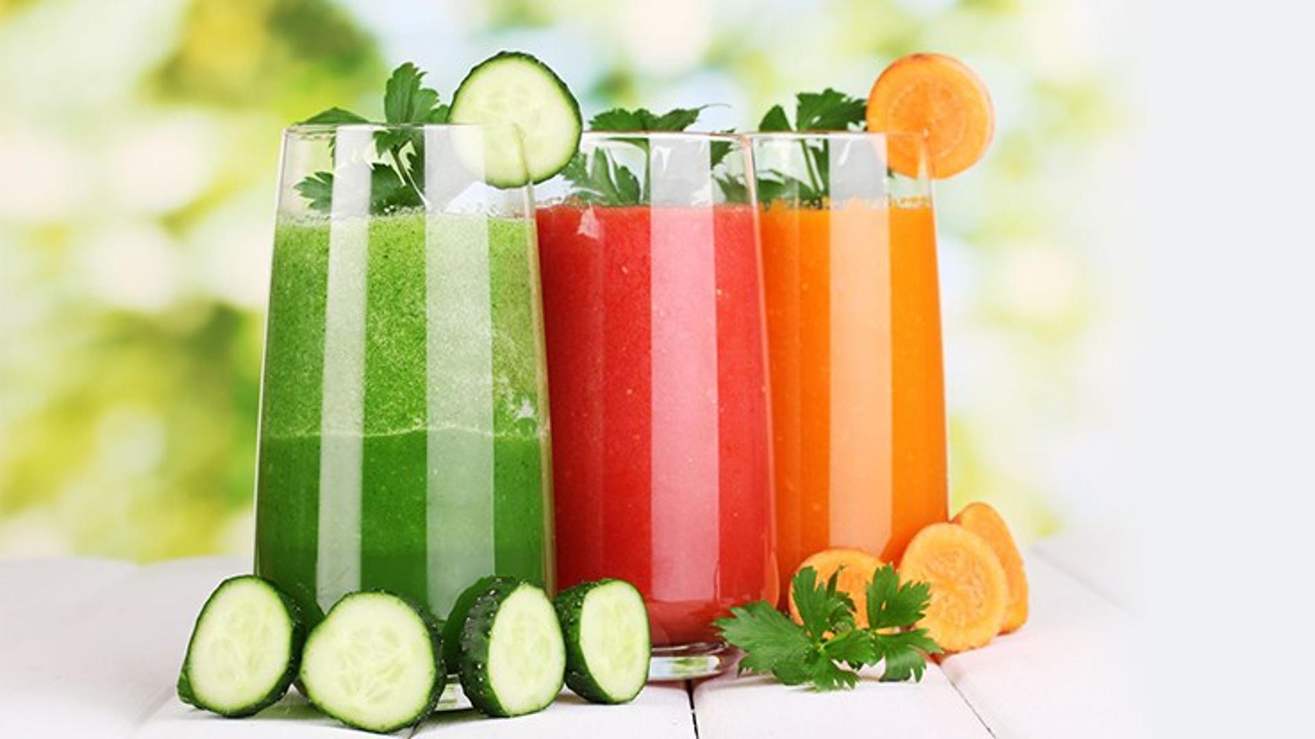 What Causes Festival Bloating? 8 Tips to Beat Festival Bloating Detox