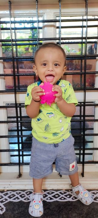Why PLAY is essential for toddlers Why PLAY is essential for toddlers