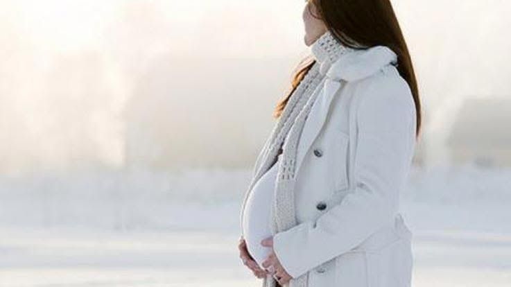 Winter Pregnancy Tips: How to Survive the Cold Months