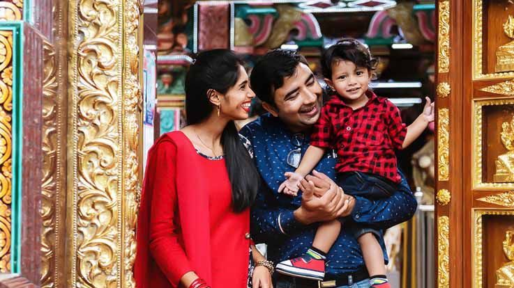 इन 5 सामाजिक प्रथाओं से जोड़े अपने बच्चे को इन 5 सामाजिक प्रथाओं से जोड़े अपने बच्चे को