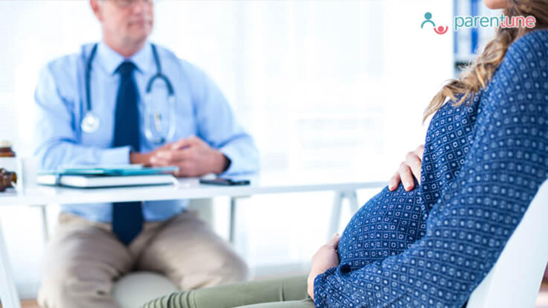 पैप स्मीयर (Pap-Smear) जांच क्या हैं ? जानें पैप स्मीयर सैंपल लेने के समय क्या सावधानी बरतें