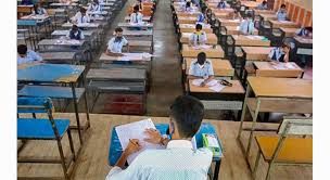CBSE ICSE आणि इतर बोर्डाच्या १० वी आणि १२ वीच्या परीक्षा फक्त ऑफलाइन असतील CBSE ICSE आणि इतर बोर्डाच्या १० वी आणि १२ वीच्या परीक्षा फक्त ऑफलाइन असतील