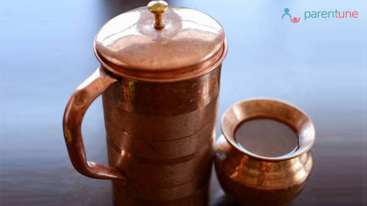 गर्भावस्था में तांबे के बर्तन में पानी पीना फायदेमंद गर्भावस्था में तांबे के बर्तन में पानी पीना फायदेमंद