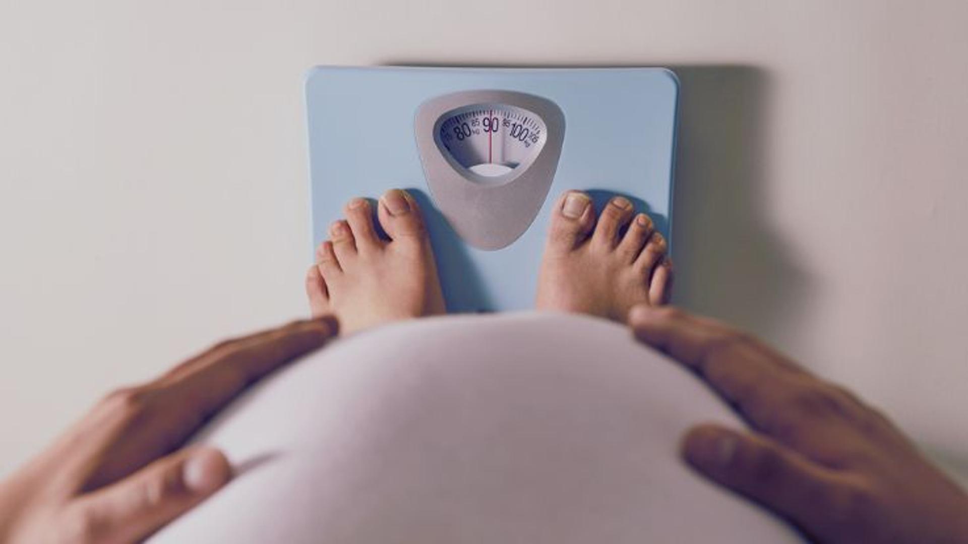 Know How Excess Maternal Weight In The First Trimester Affects The Fetus 
