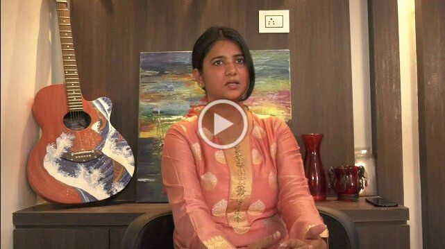 मुखिया बनकर ग्रामीण महिलाओं के उत्थान का काम कर रही हैं रितु जायसवाल मुखिया बनकर ग्रामीण महिलाओं के उत्थान का काम कर रही हैं रितु जायसवाल
