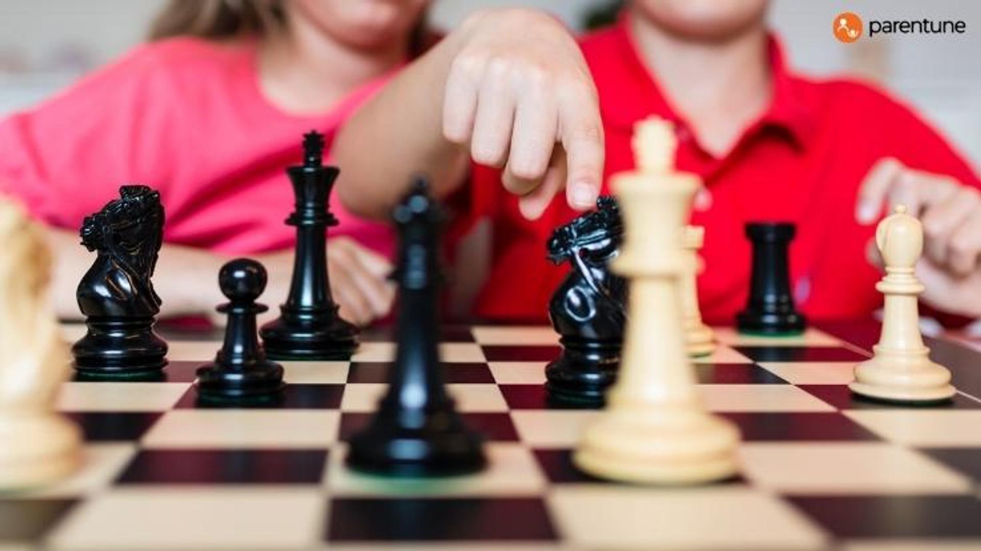 Teach Chess To Your Child : Step By Step Guide