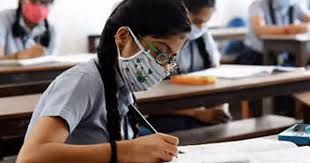 पाल्याला २०२२ बोर्डाच्या परीक्षेसाठी कसे तयार करणार ६ टिप्स पाल्याला २०२२ बोर्डाच्या परीक्षेसाठी कसे तयार करणार ६ टिप्स